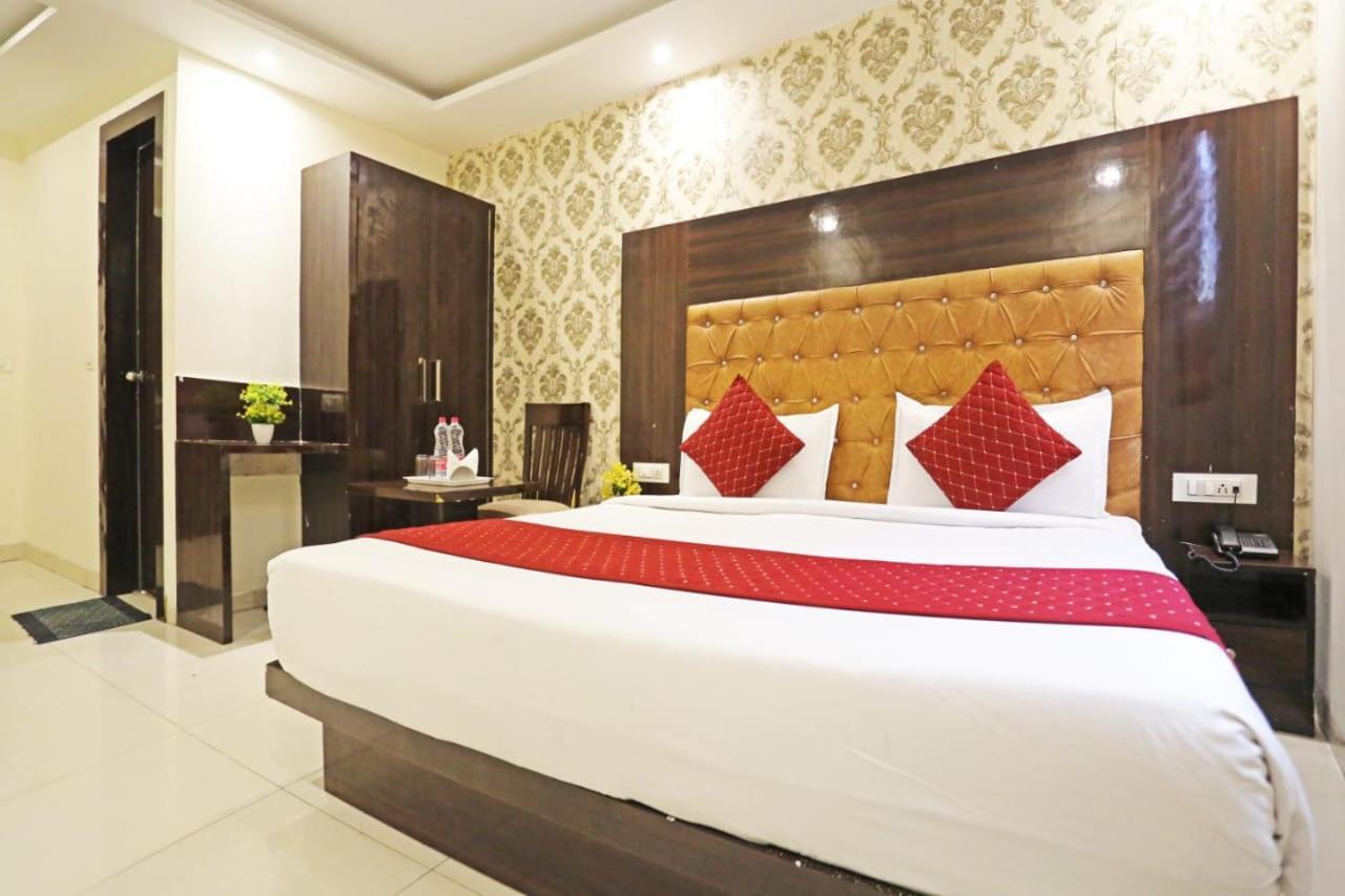 Hotel Vijaydeep Place Near Delhi Airport Neu-Delhi Exterior foto