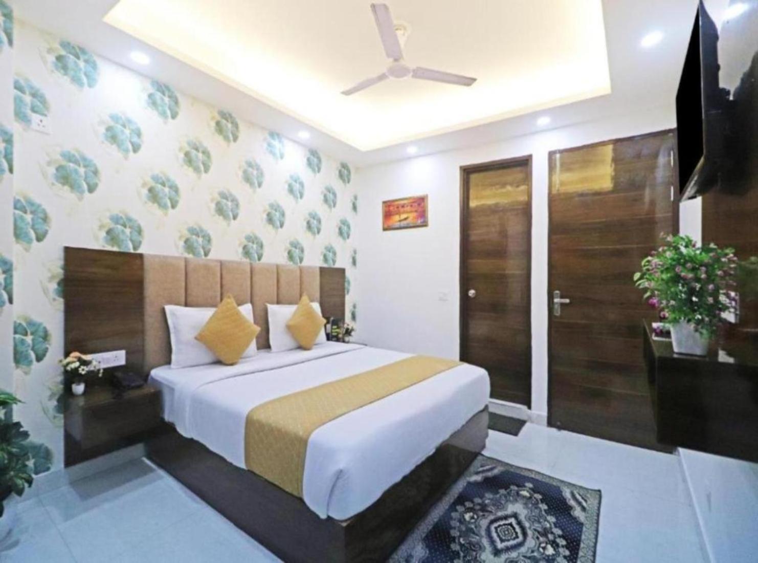 Hotel Vijaydeep Place Near Delhi Airport Neu-Delhi Exterior foto